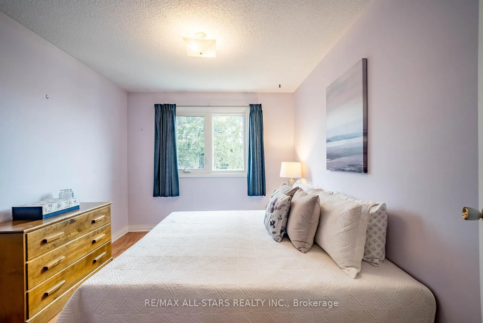 Photo 25 of 25 Thistlewaite Crescent, Scarborough, Agincourt South-Malvern West — HOMEH