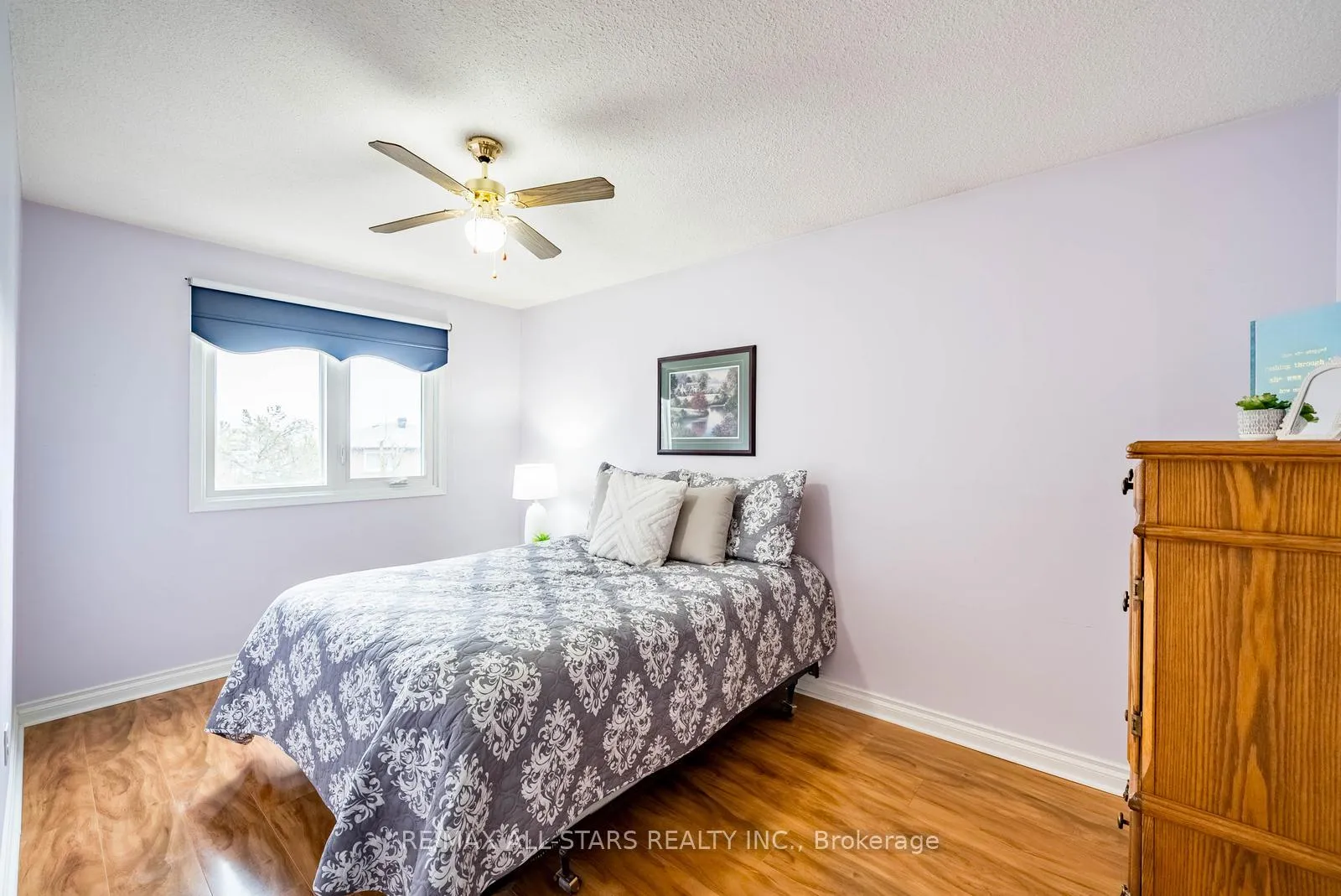 Photo 26 of 25 Thistlewaite Crescent, Scarborough, Agincourt South-Malvern West — HOMEH