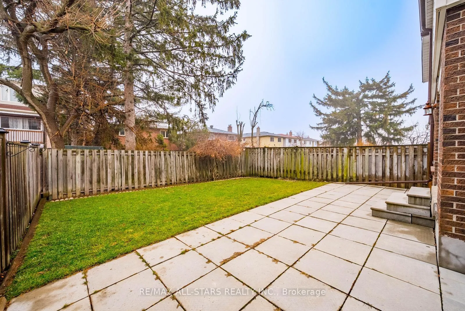 Photo 38 of 25 Thistlewaite Crescent, Scarborough, Agincourt South-Malvern West — HOMEH