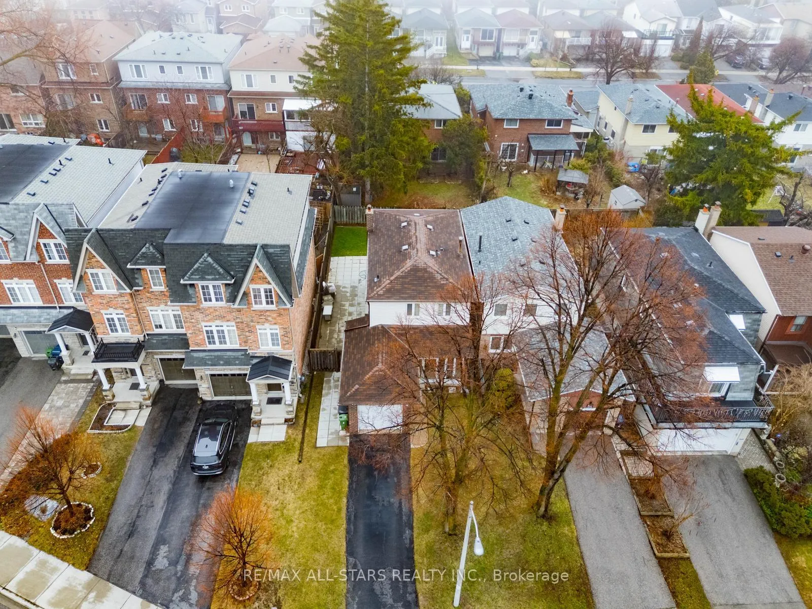 Photo 46 of 25 Thistlewaite Crescent, Scarborough, Agincourt South-Malvern West — HOMEH