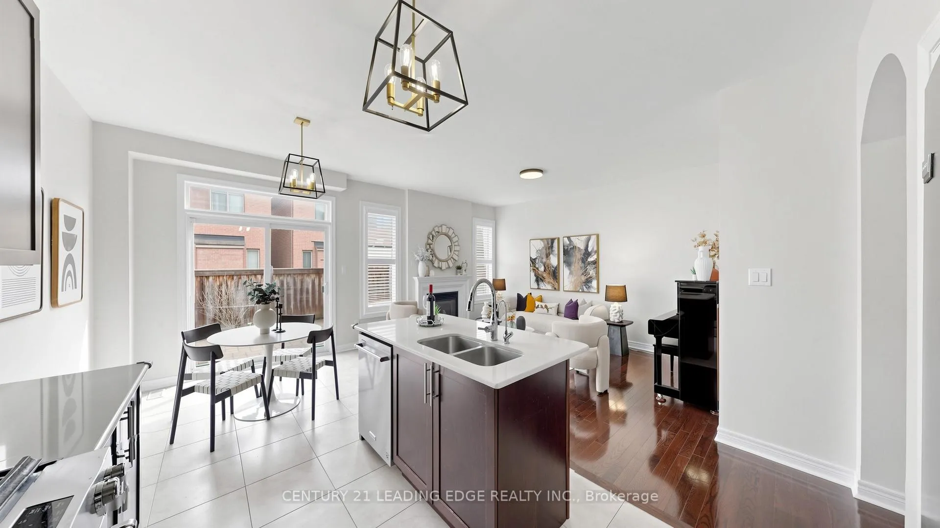 Photo 23 of 122 Maria Road, Markham, Wismer — HOMEH
