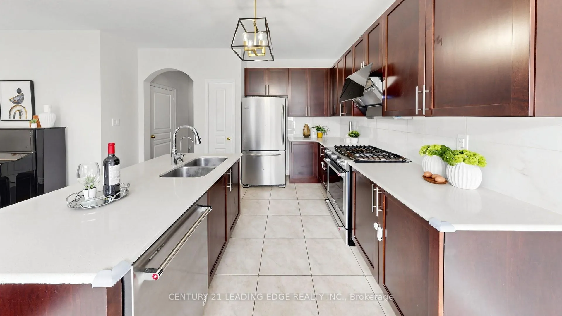 Photo 24 of 122 Maria Road, Markham, Wismer — HOMEH