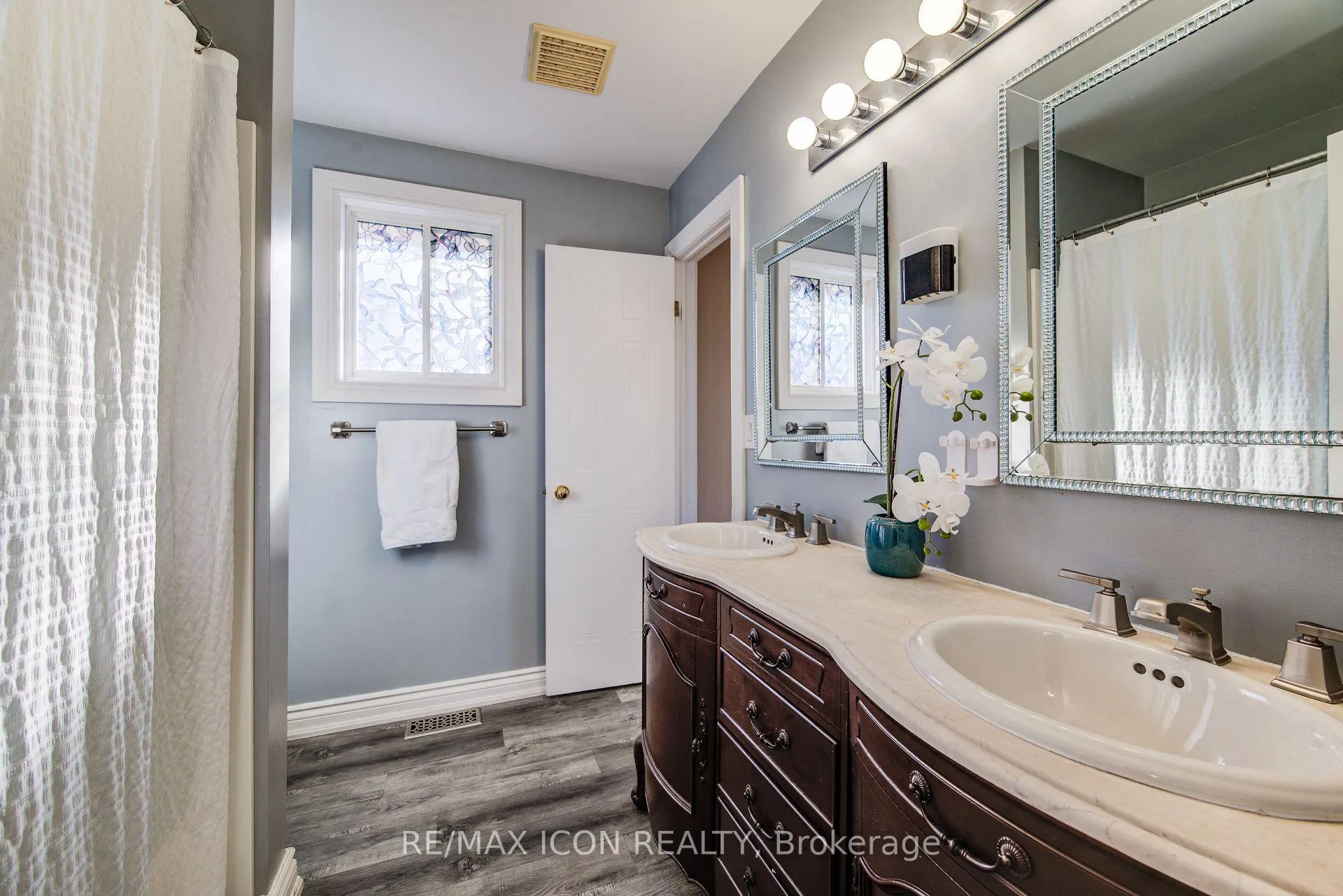 Photo 25 of 84 Endeavour Drive, Cambridge — HOMEH