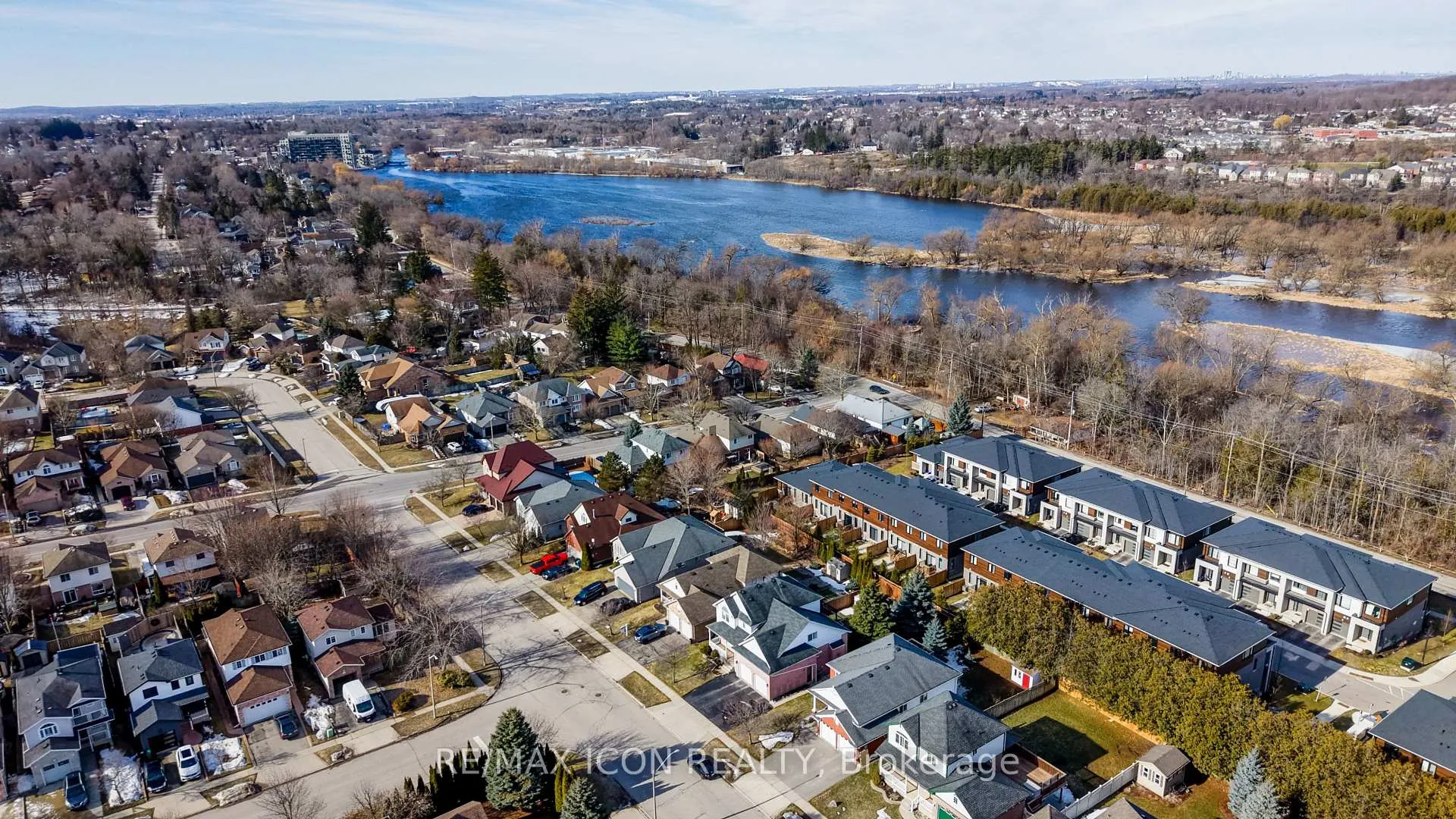 Photo 39 of 84 Endeavour Drive, Cambridge — HOMEH