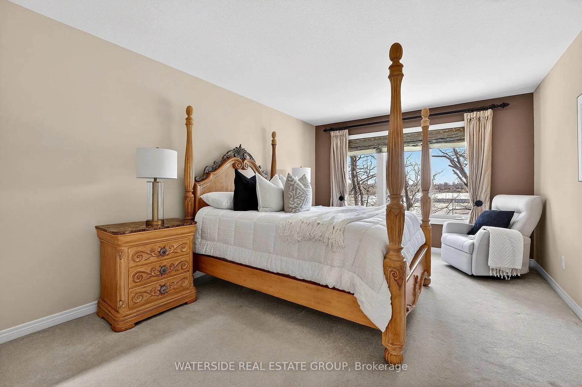 Photo 35 of Unit 2, 35 Scullers Way, St. Catharines, Port Dalhousie — HOMEH