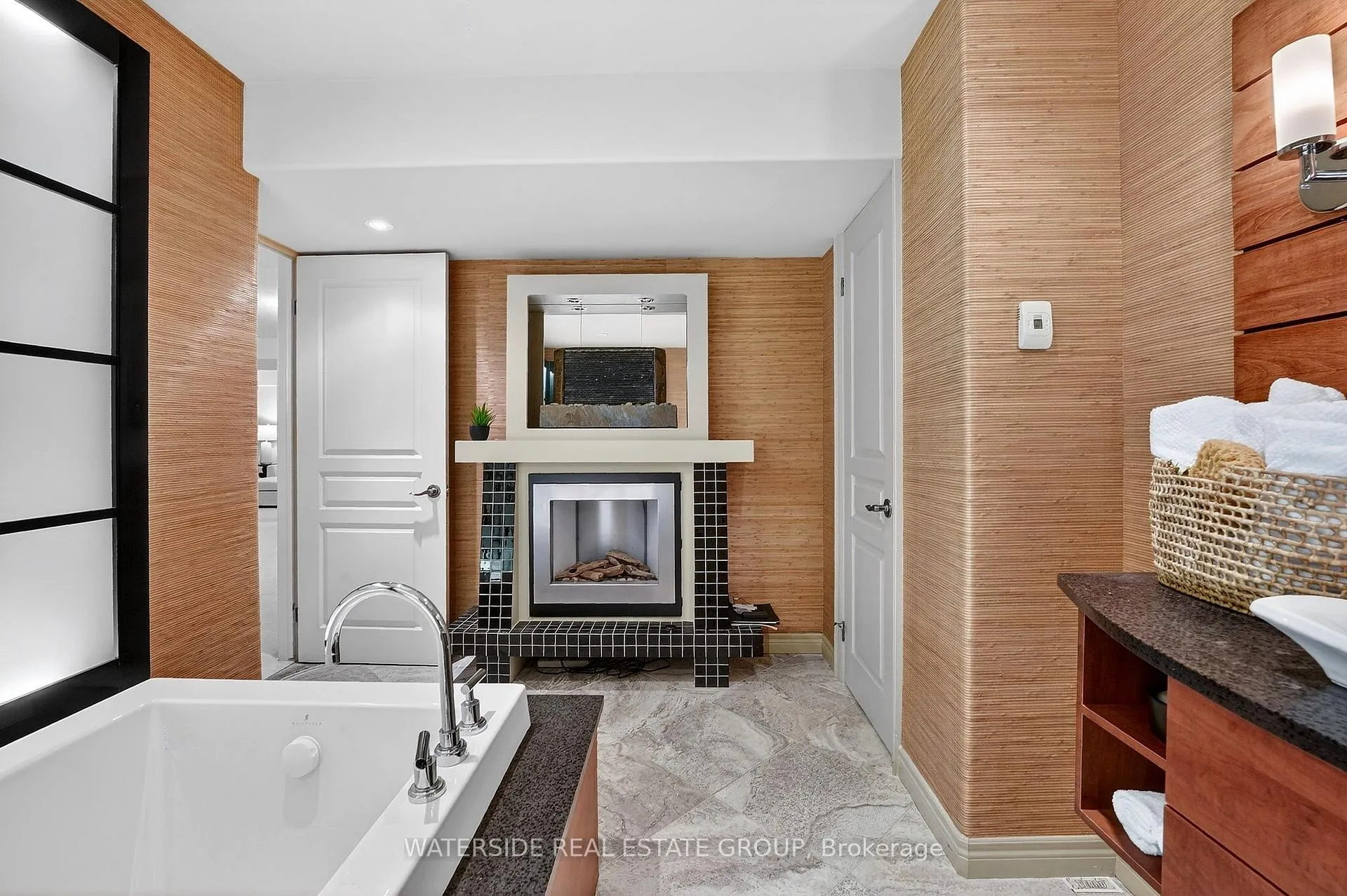 Photo 56 of Unit 2, 35 Scullers Way, St. Catharines, Port Dalhousie — HOMEH