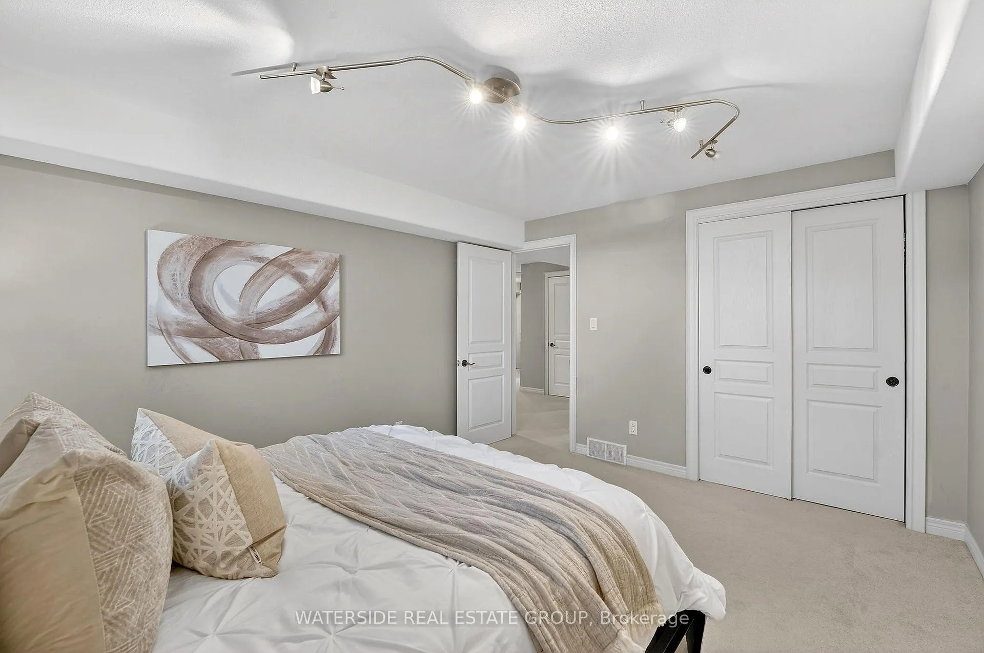 Photo 67 of Unit 2, 35 Scullers Way, St. Catharines, Port Dalhousie — HOMEH