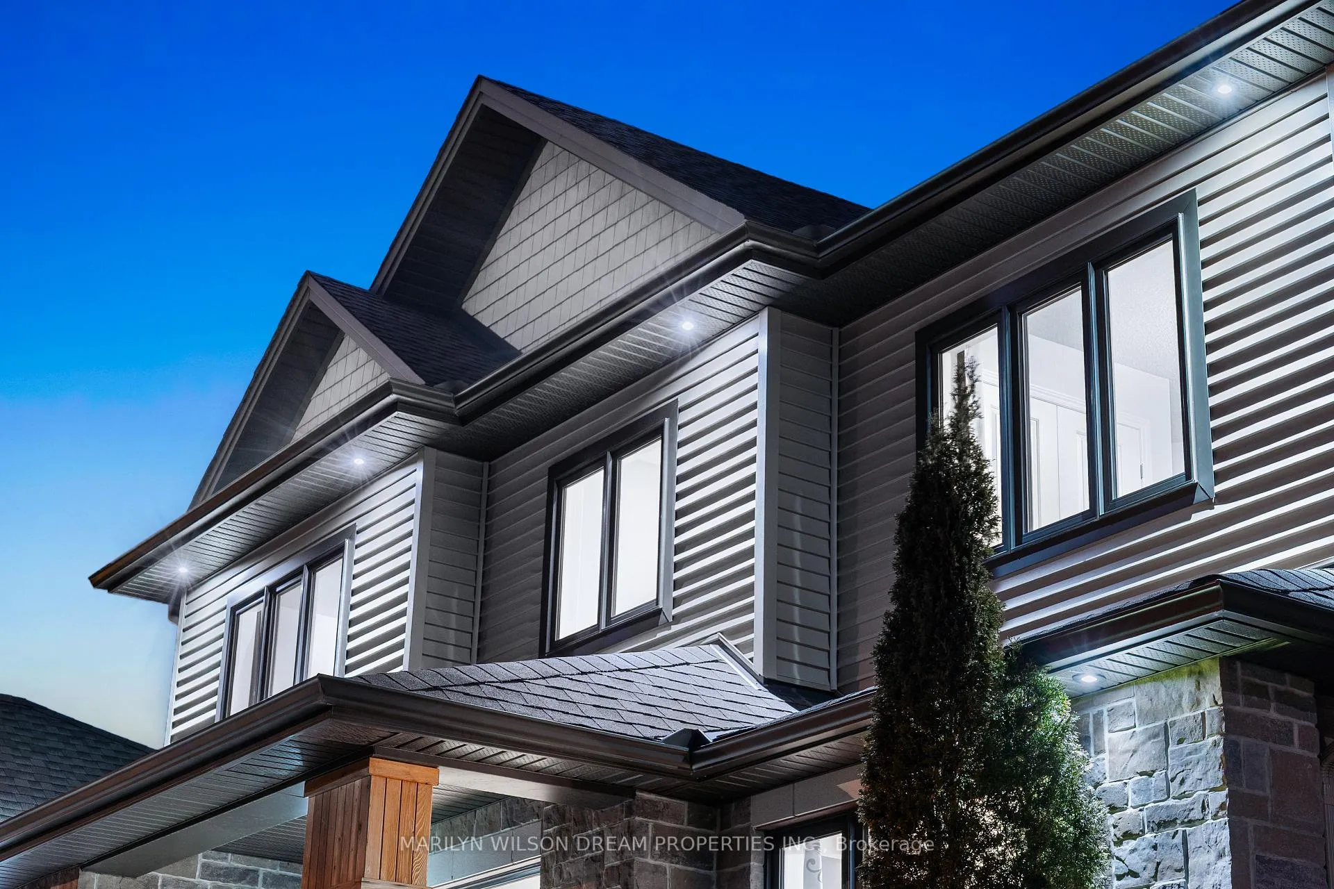 Photo 2 of 110 Talos Circle, Ottawa, Richmond — HOMEH
