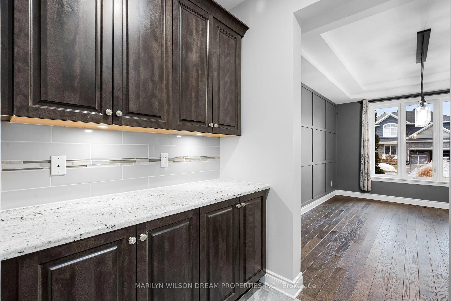 Photo 16 of 110 Talos Circle, Ottawa, Richmond — HOMEH