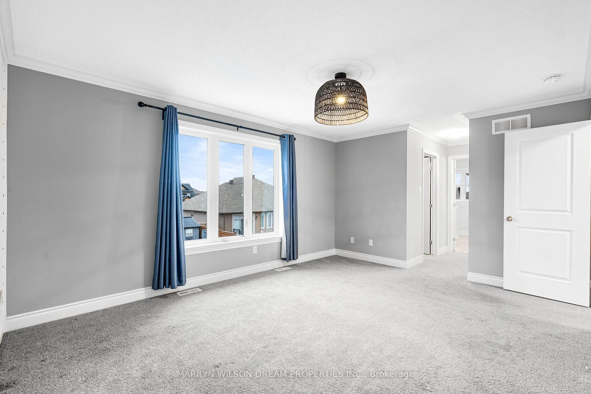 Photo 26 of 110 Talos Circle, Ottawa, Richmond — HOMEH