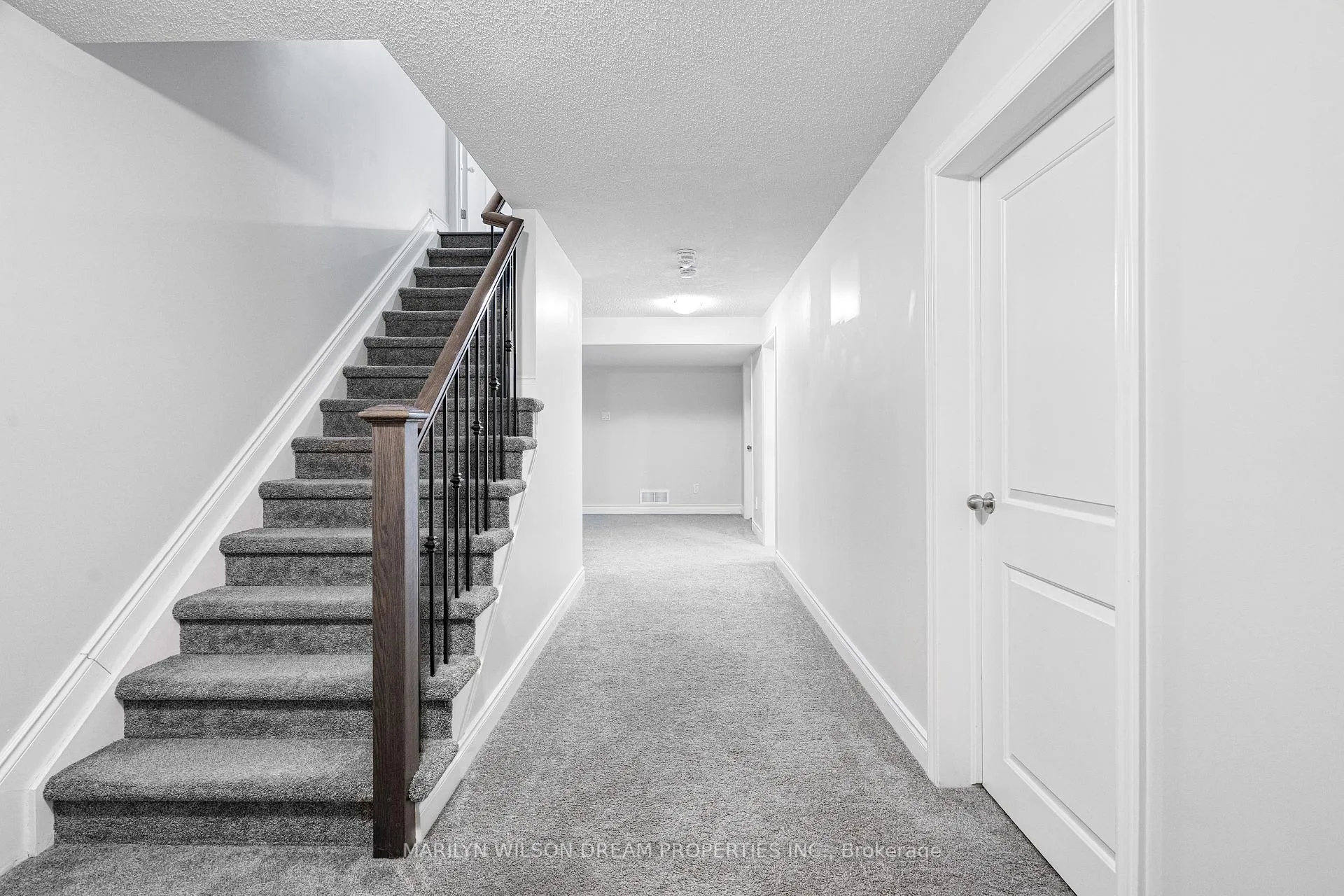 Photo 39 of 110 Talos Circle, Ottawa, Richmond — HOMEH