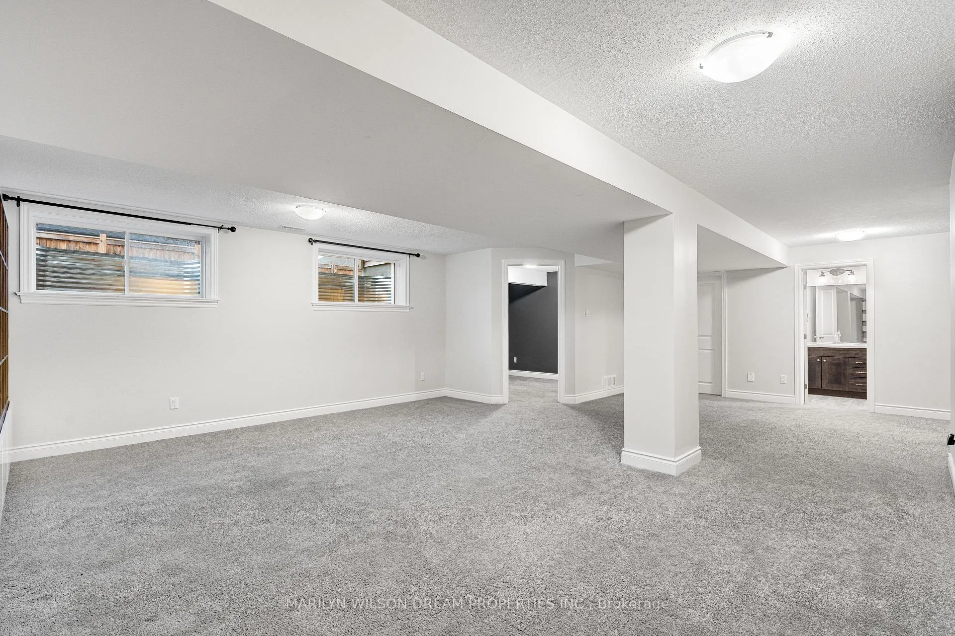 Photo 41 of 110 Talos Circle, Ottawa, Richmond — HOMEH
