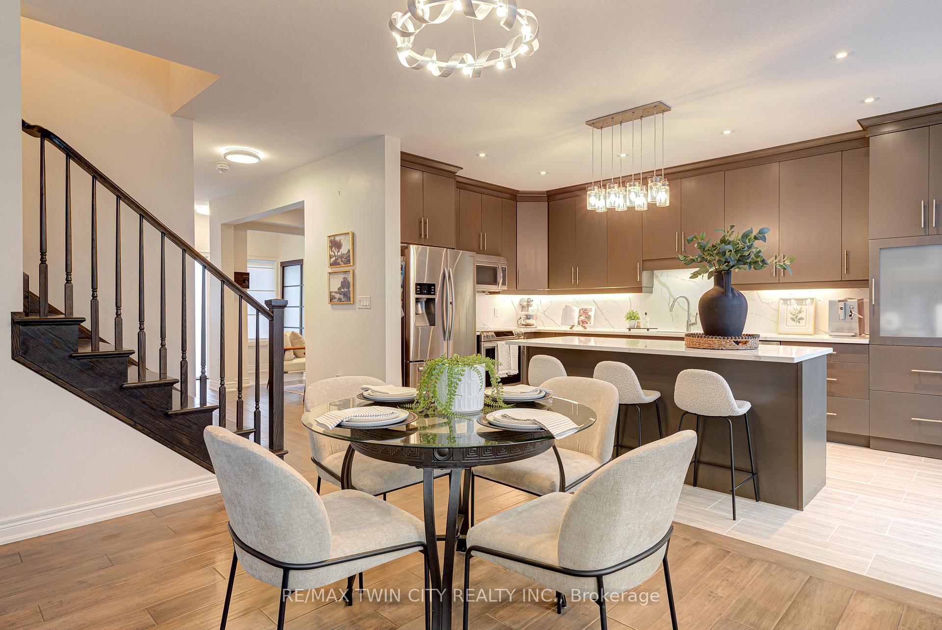 Photo 11 of 138 Eaglecrest Street, Kitchener — HOMEH