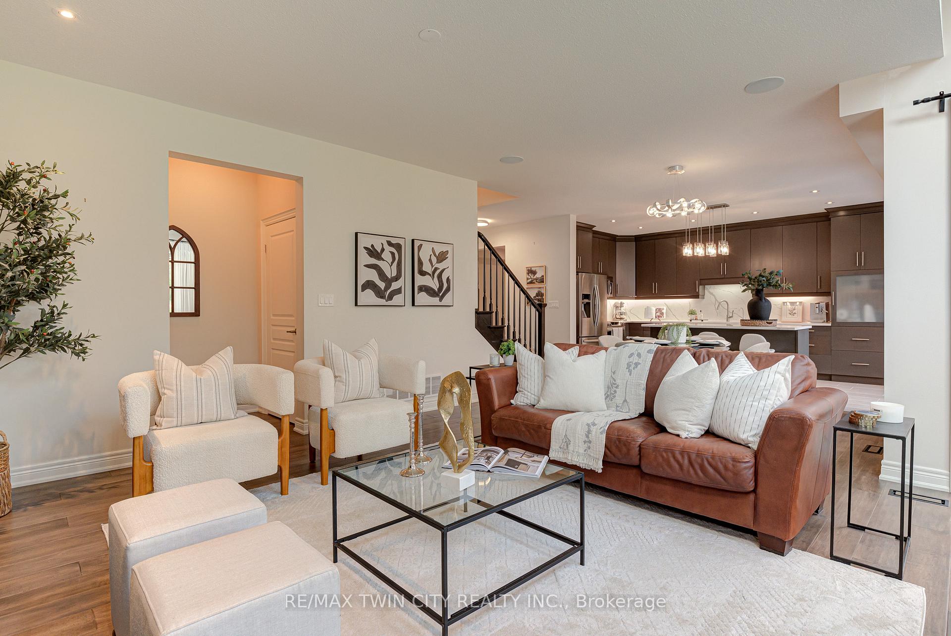 Photo 13 of 138 Eaglecrest Street, Kitchener — HOMEH