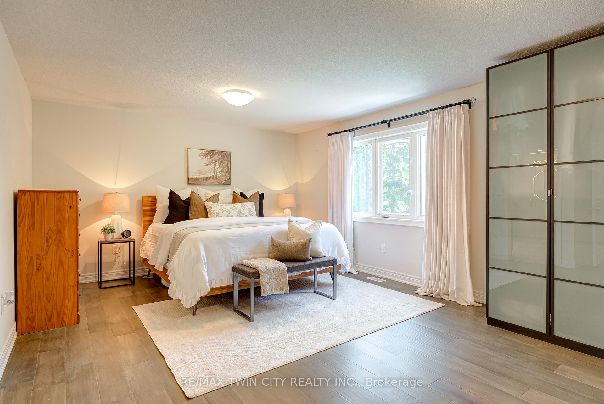 Photo 19 of 138 Eaglecrest Street, Kitchener — HOMEH