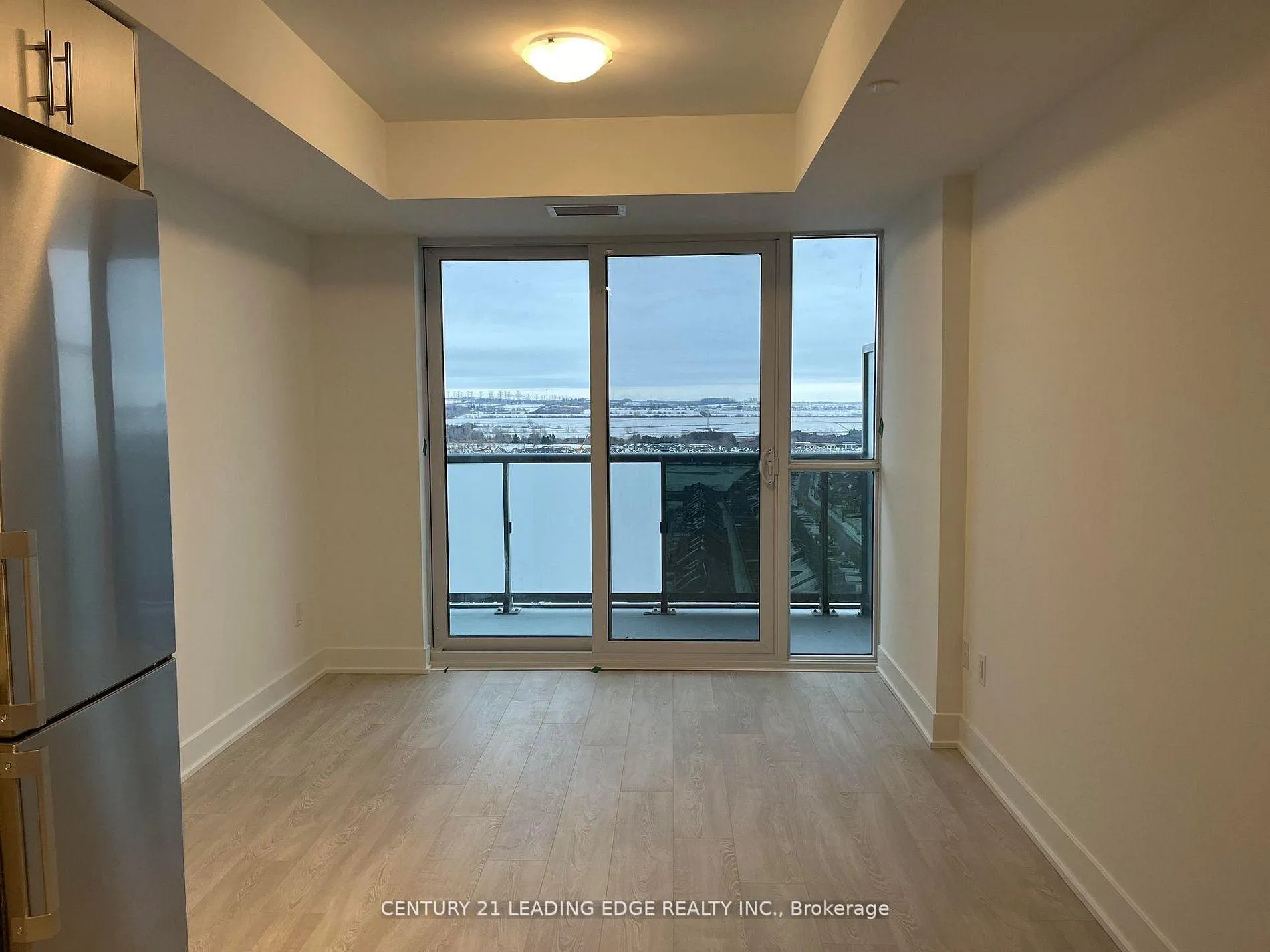 Photo 7 of Unit 1802, 2545 Simcoe Street N, Oshawa, Windfields — HOMEH