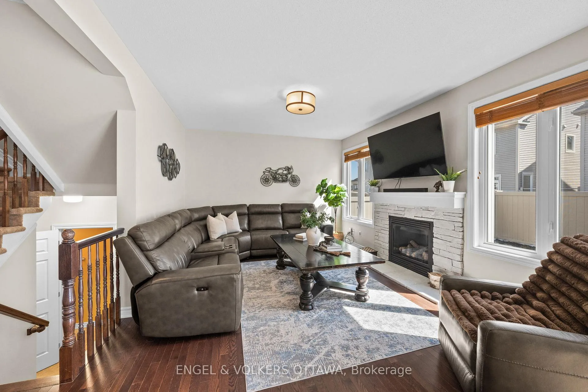 Photo 10 of 105 Pennant Avenue, Ottawa, Barrhaven - Half Moon Bay — HOMEH