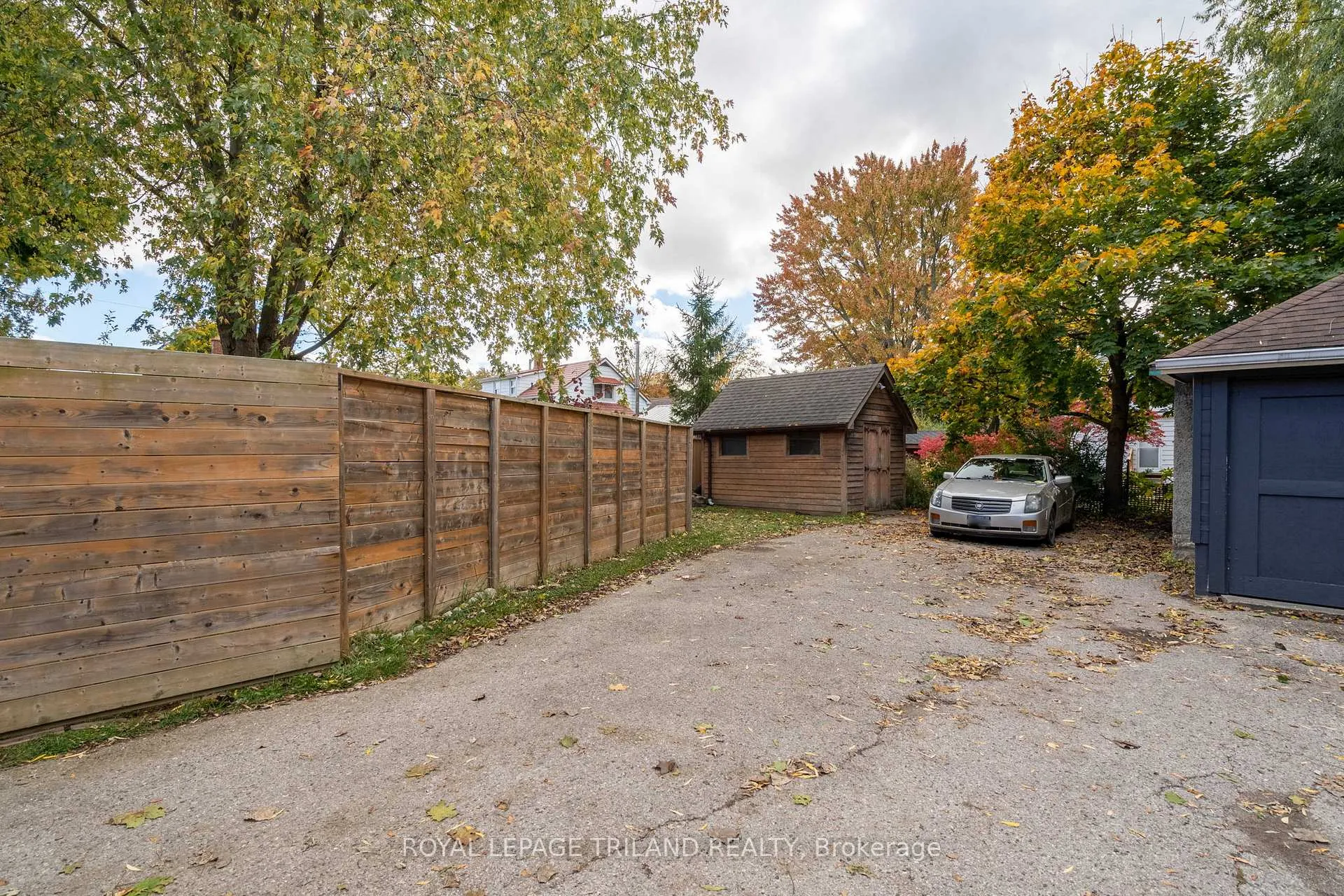Photo 6 of 93 Myrtle Street, St. Thomas — HOMEH