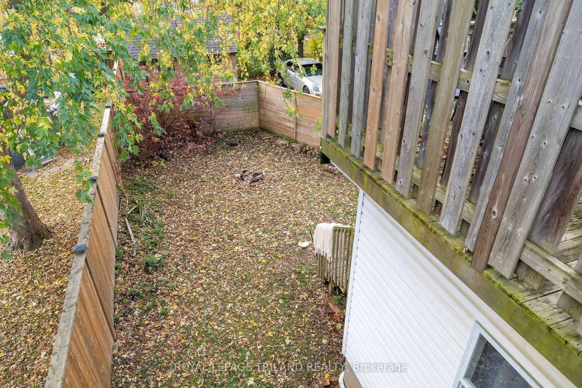 Photo 10 of 93 Myrtle Street, St. Thomas — HOMEH