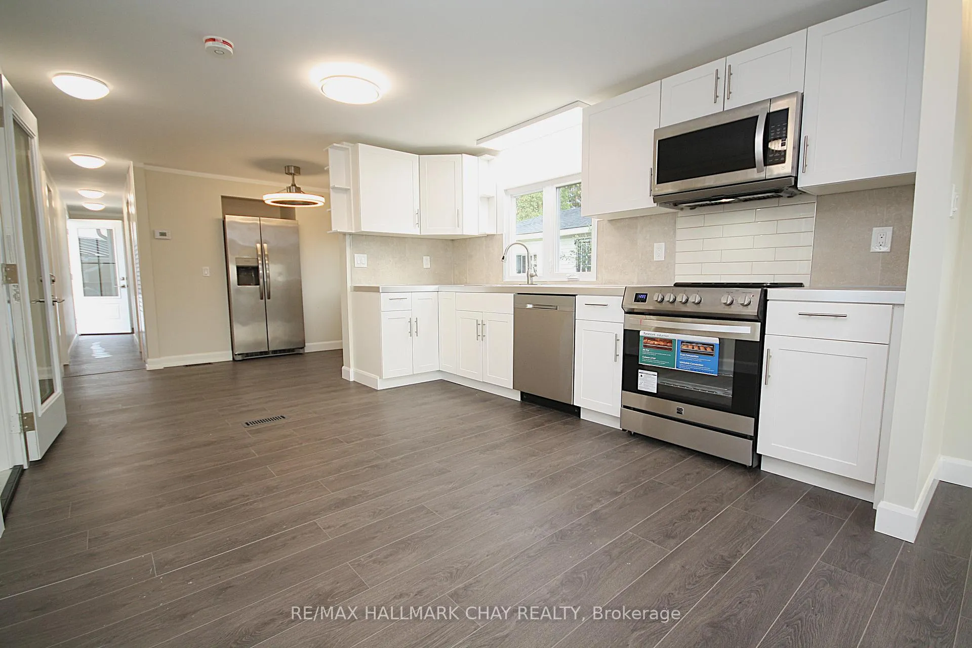 Photo 14 of 4064 Ash Crescent, Severn, Rural Severn — HOMEH