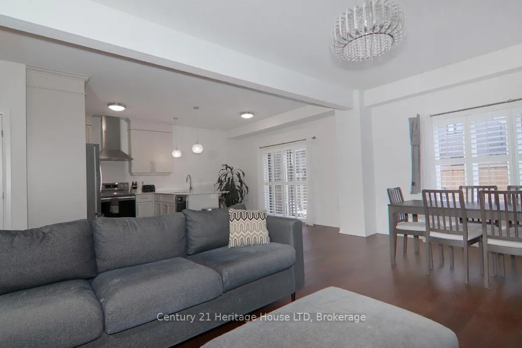 Photo 5 of 4070 Thomas Street, Lincoln, Beamsville — HOMEH