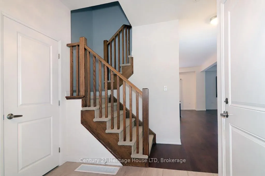 Photo 9 of 4070 Thomas Street, Lincoln, Beamsville — HOMEH