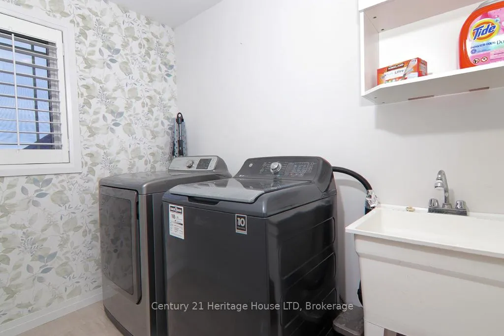 Photo 20 of 4070 Thomas Street, Lincoln, Beamsville — HOMEH