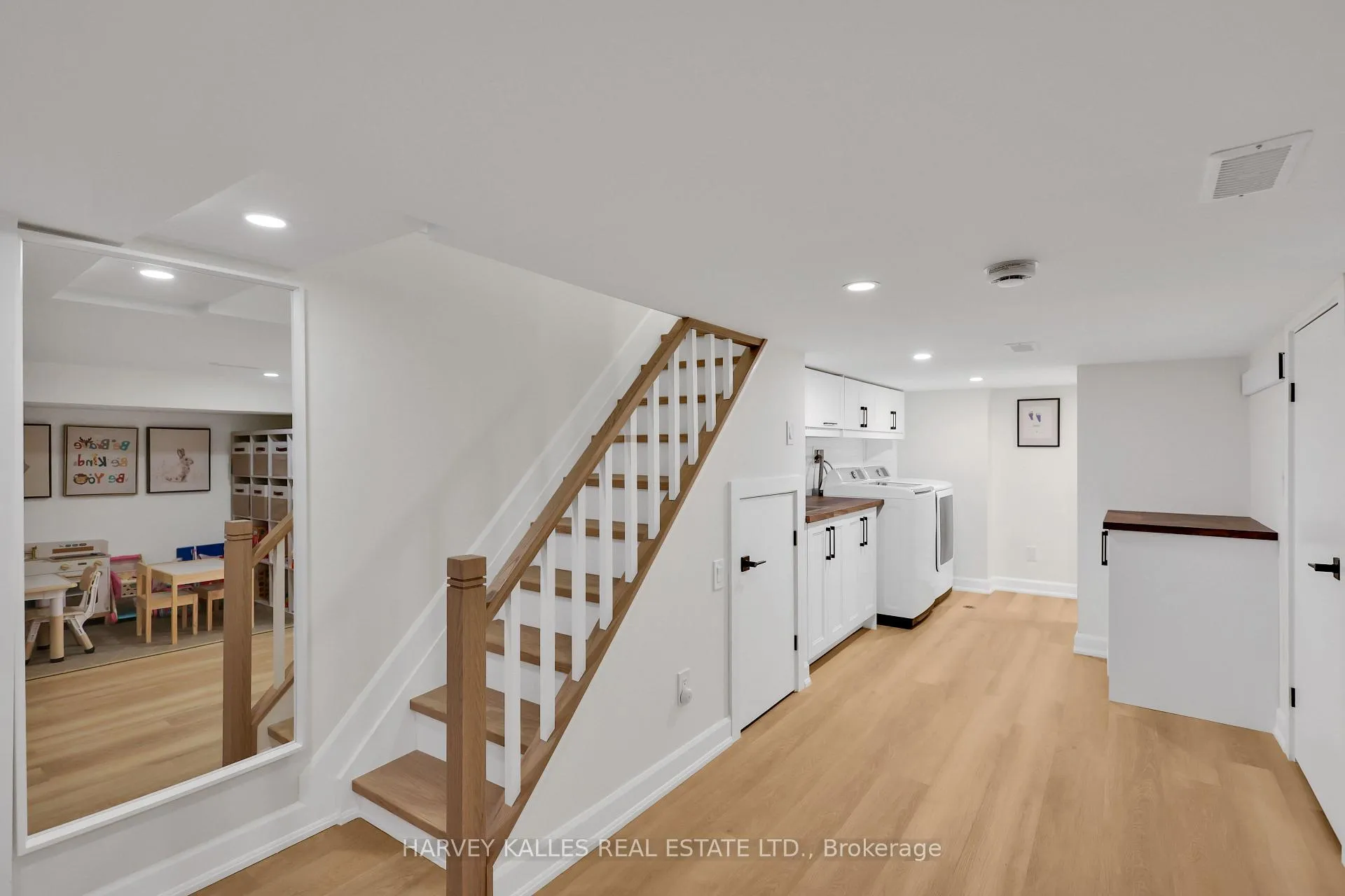 Photo 25 of 99 Atlas Avenue, Toronto, Humewood-Cedarvale — HOMEH
