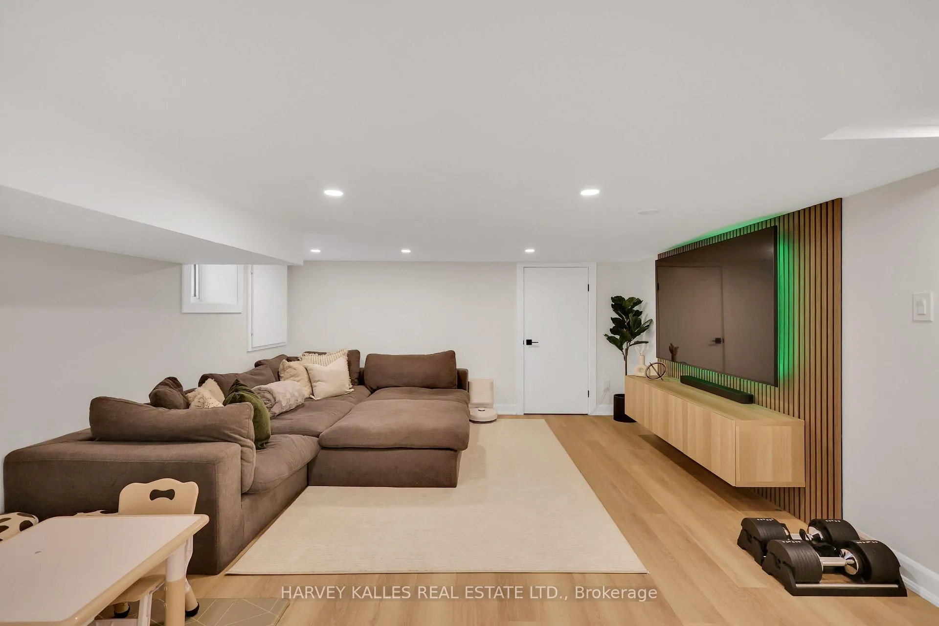 Photo 27 of 99 Atlas Avenue, Toronto, Humewood-Cedarvale — HOMEH
