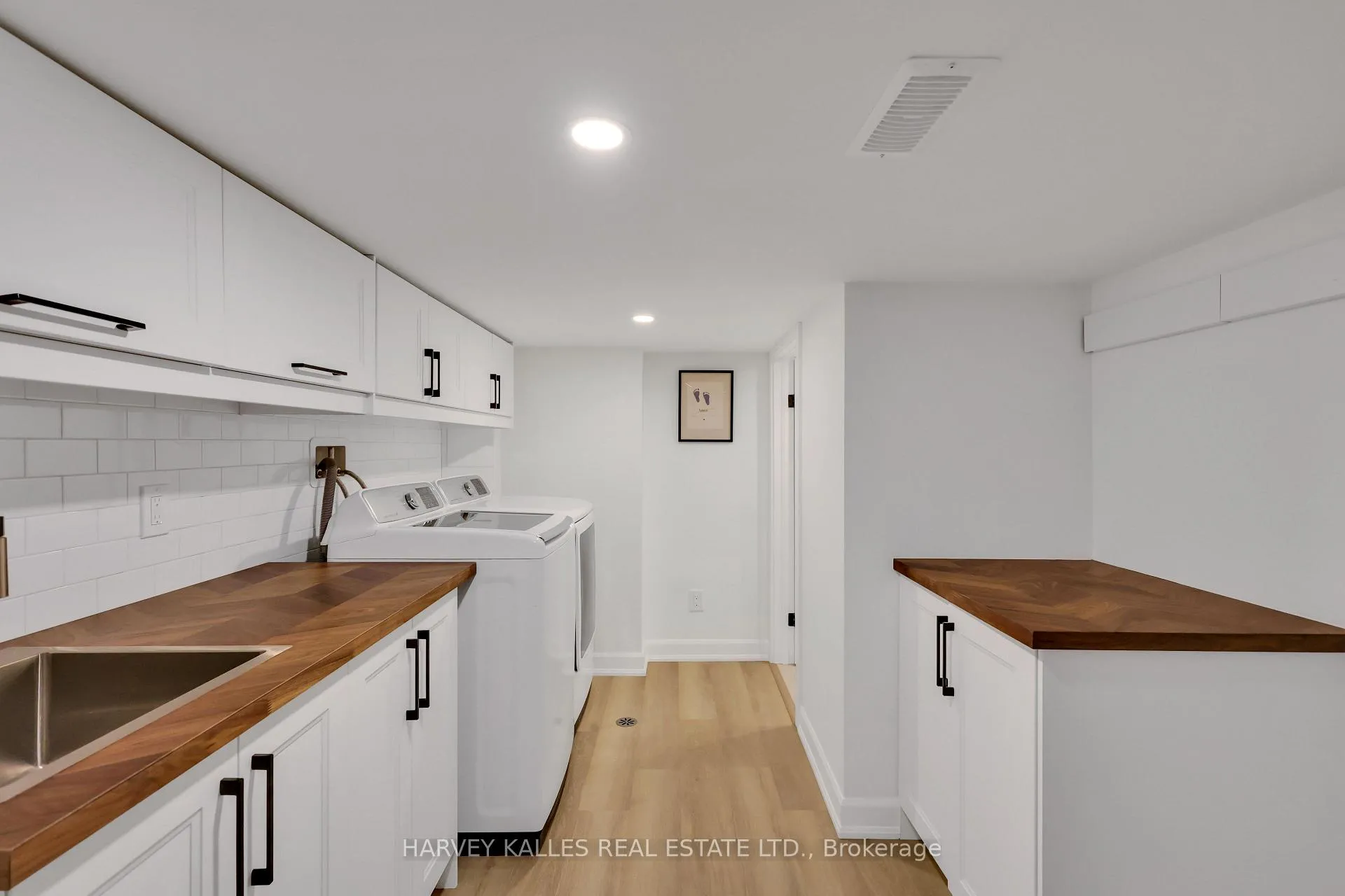 Photo 31 of 99 Atlas Avenue, Toronto, Humewood-Cedarvale — HOMEH