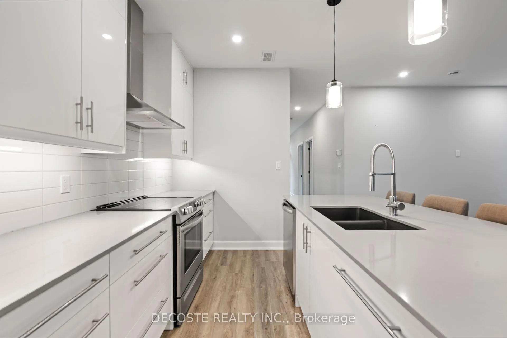 Photo 7 of 14 Elgin Street W, North Glengarry, Alexandria — HOMEH