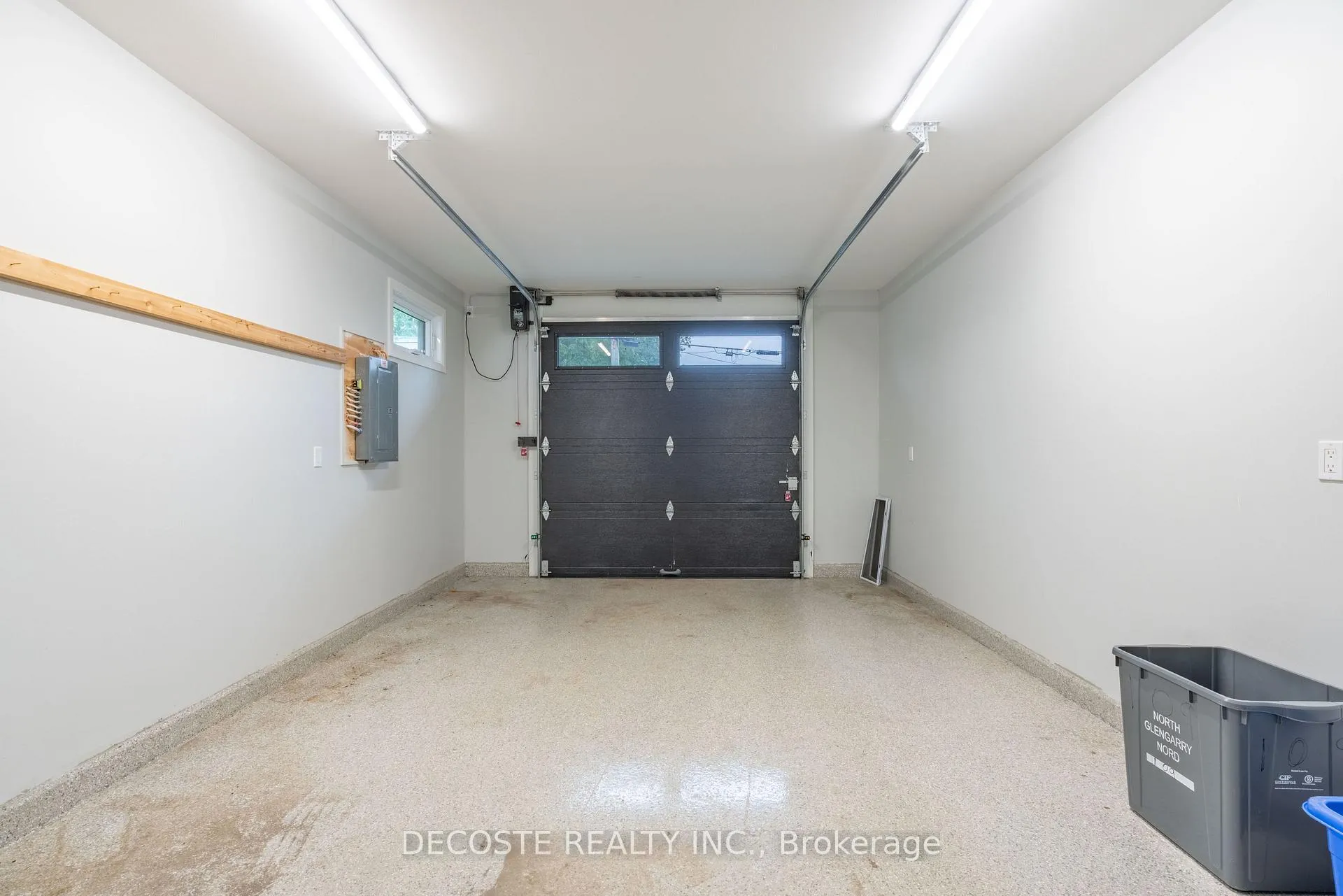 Photo 34 of 14 Elgin Street W, North Glengarry, Alexandria — HOMEH