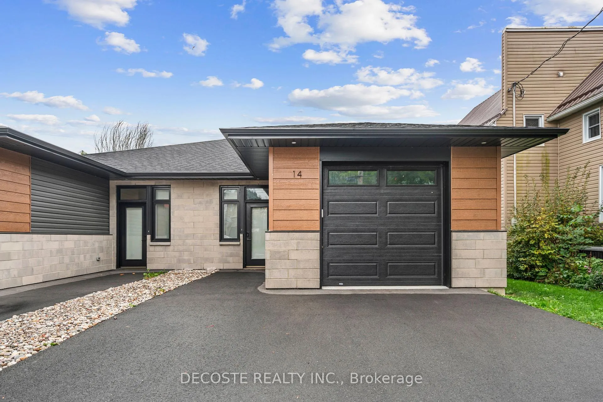 Photo 37 of 14 Elgin Street W, North Glengarry, Alexandria — HOMEH
