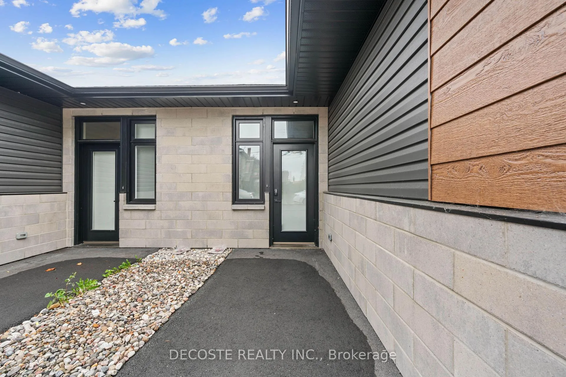 Photo 38 of 14 Elgin Street W, North Glengarry, Alexandria — HOMEH
