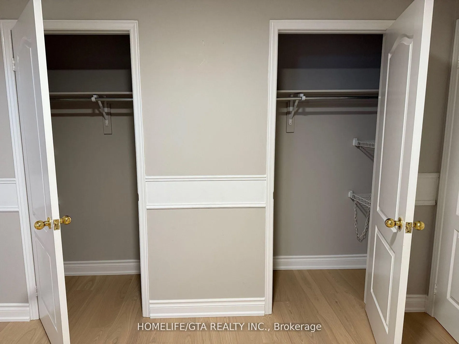 Photo 17 of 32 Gatehead Road, Vaughan, Maple — HOMEH
