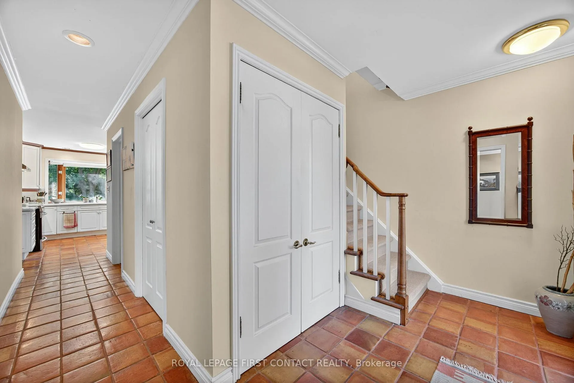Photo 7 of 7 Maplecrest Road, Springwater, Midhurst — HOMEH