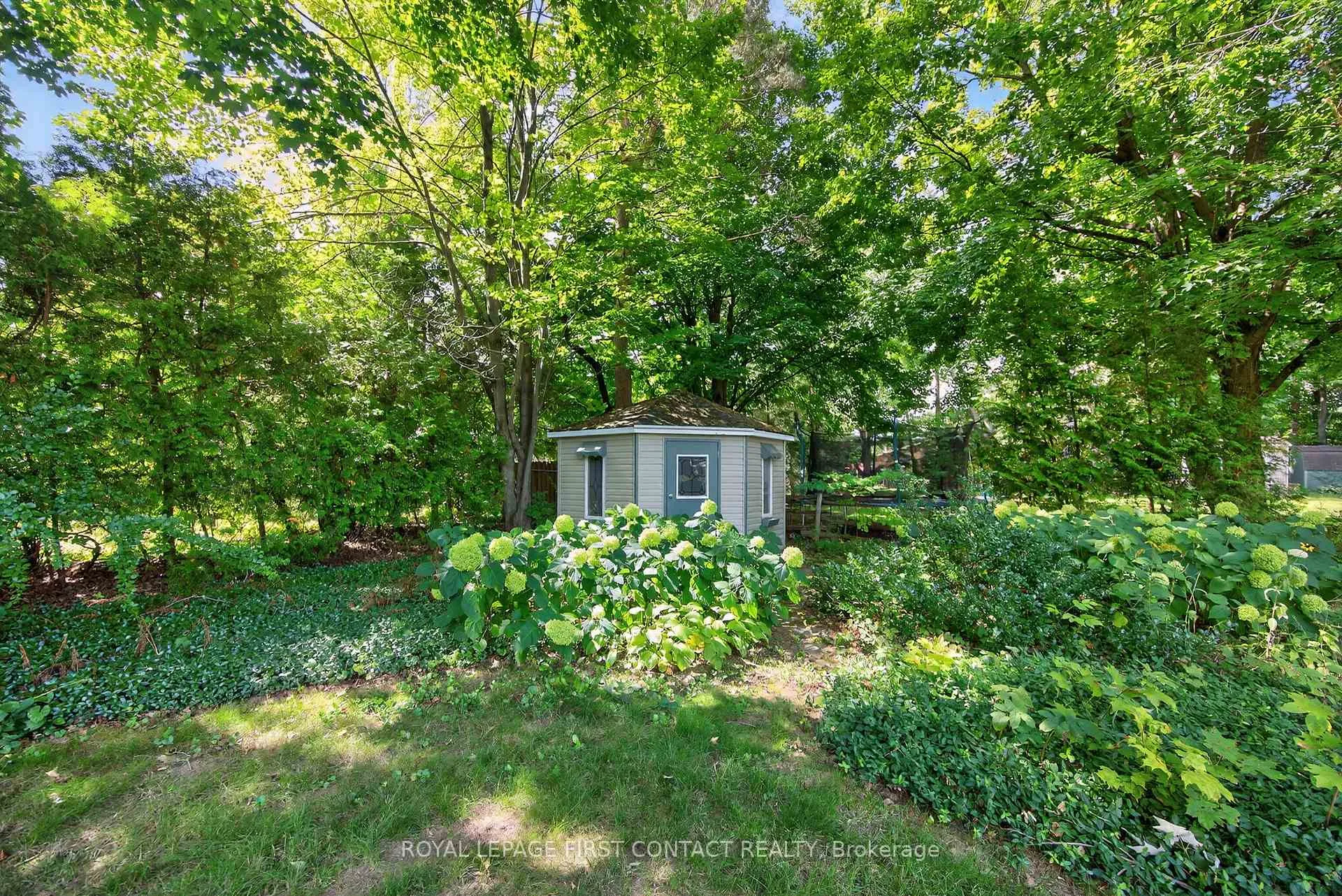 Photo 37 of 7 Maplecrest Road, Springwater, Midhurst — HOMEH