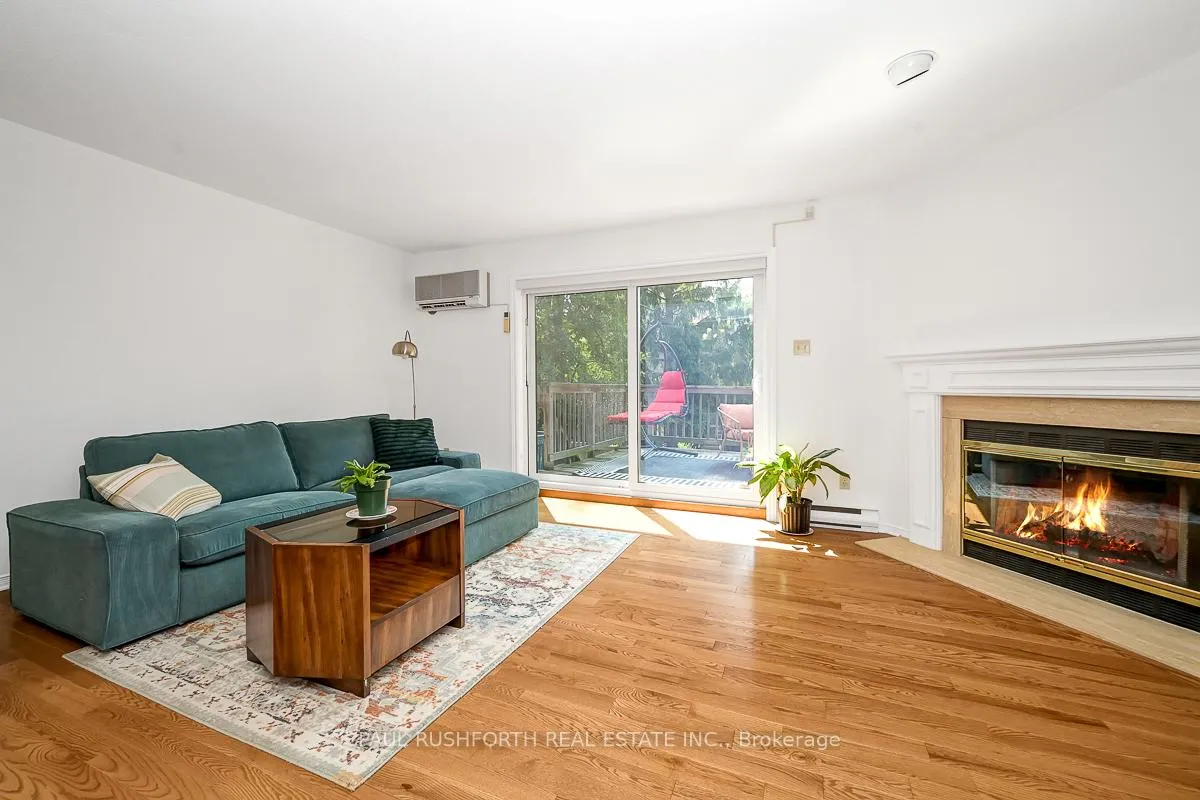 Photo 5 of 16 Oakley Avenue, Ottawa, Bayshore — HOMEH