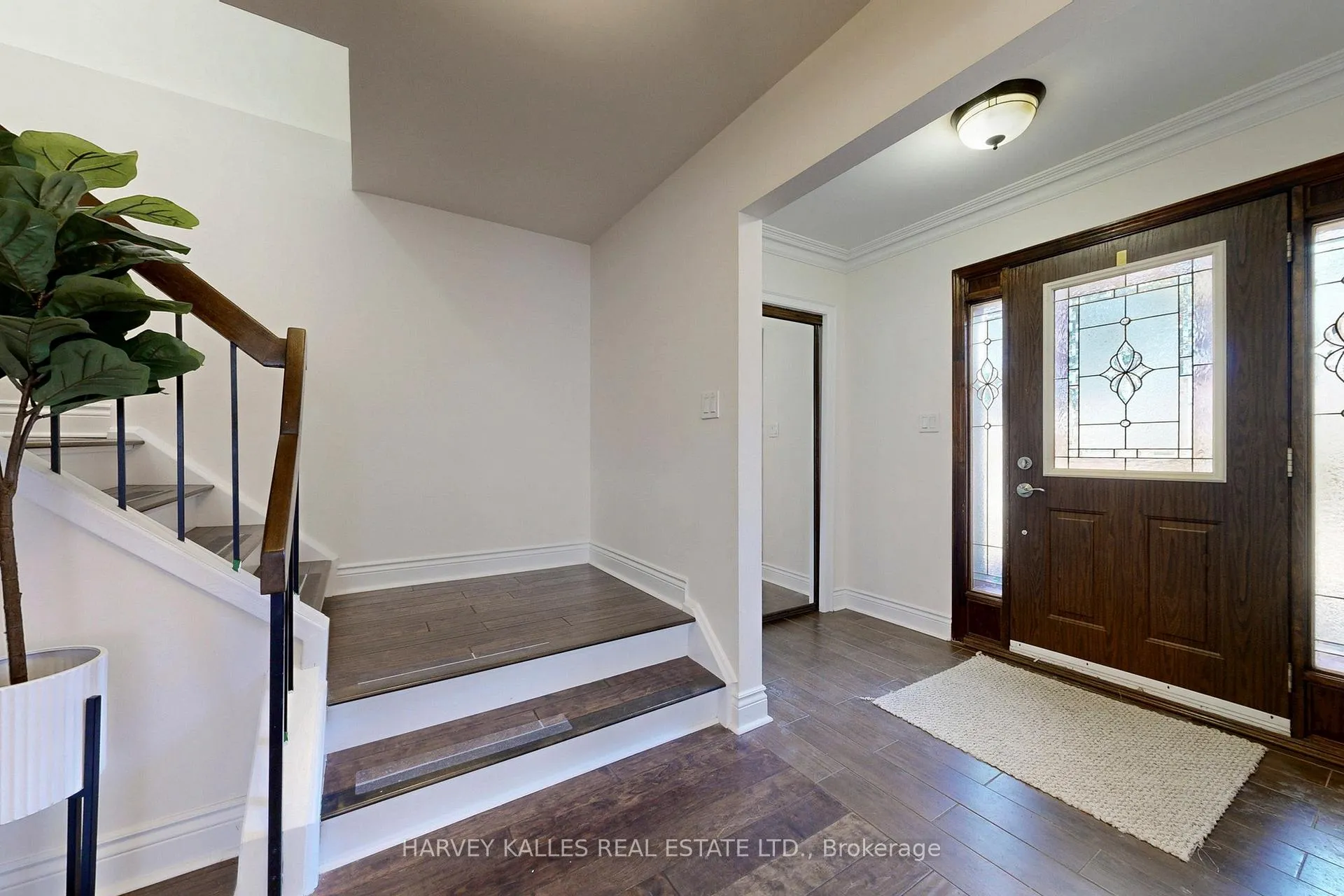 Photo 3 of 62 Dersingham Crescent, Markham, German Mills — HOMEH