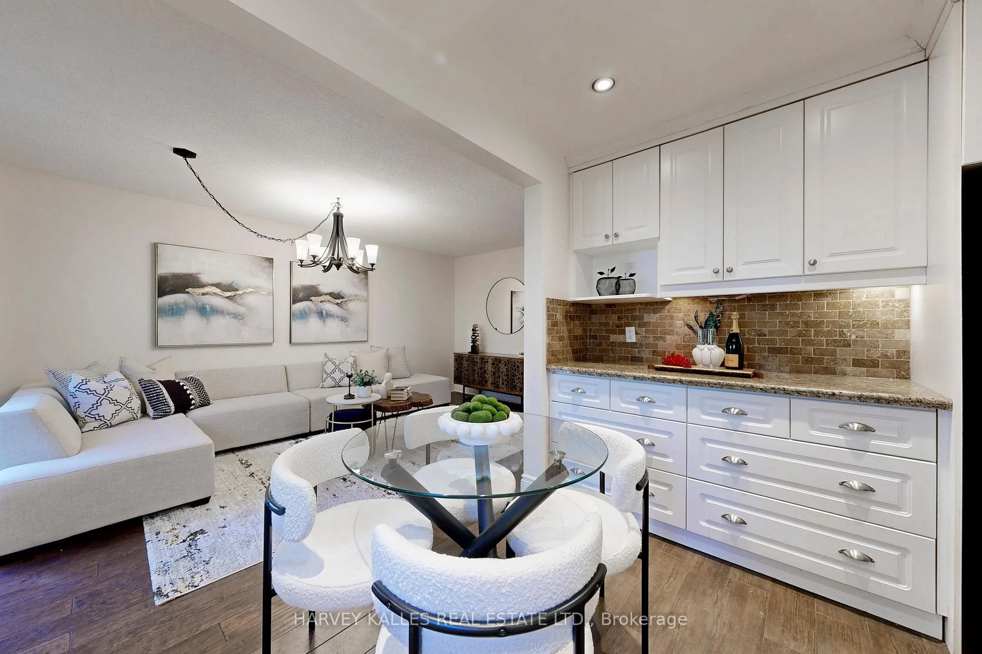 Photo 8 of 62 Dersingham Crescent, Markham, German Mills — HOMEH