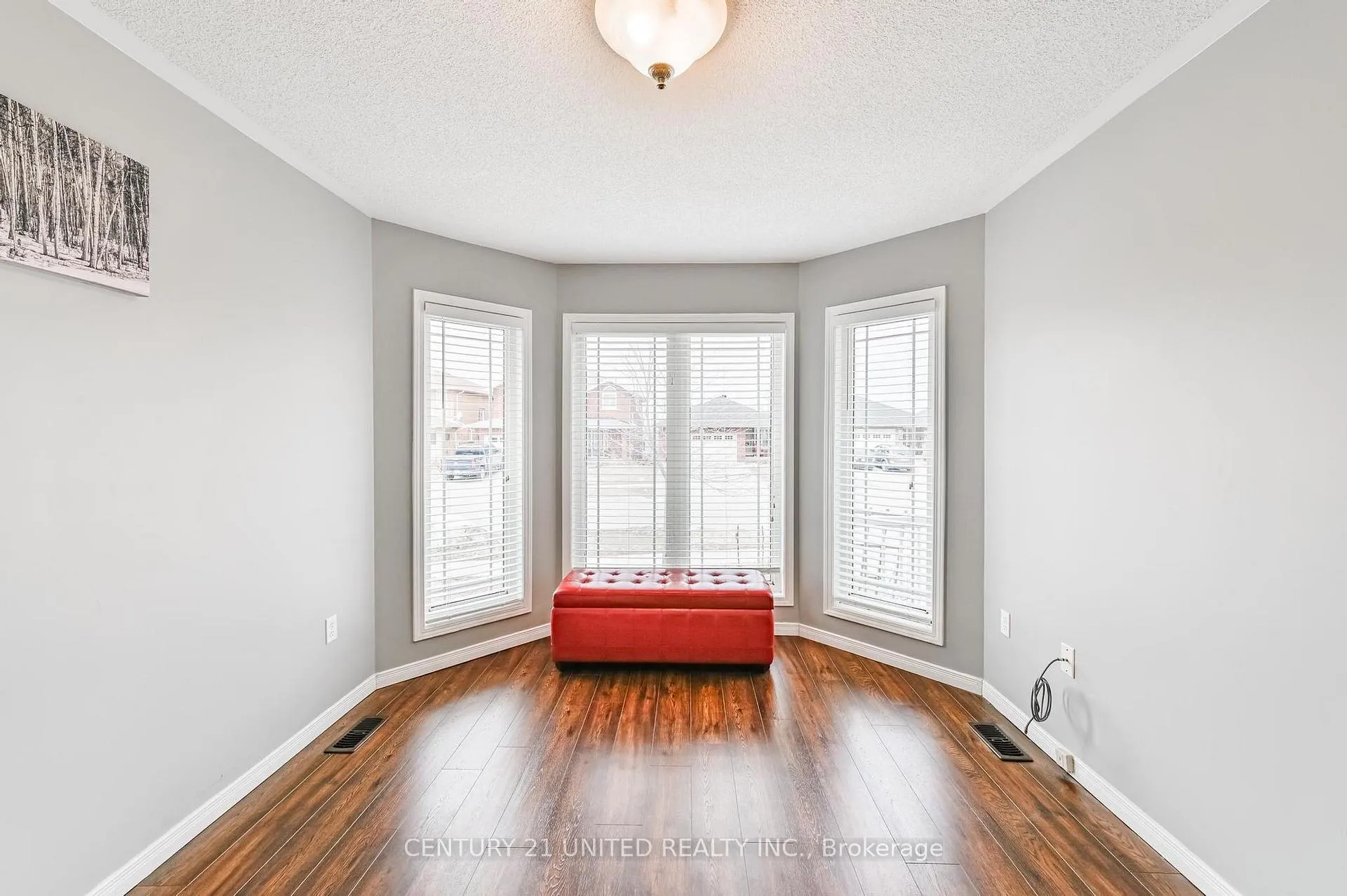 Photo 15 of 833 Bertrand Terrace, Peterborough, Monaghan Ward 2 — HOMEH