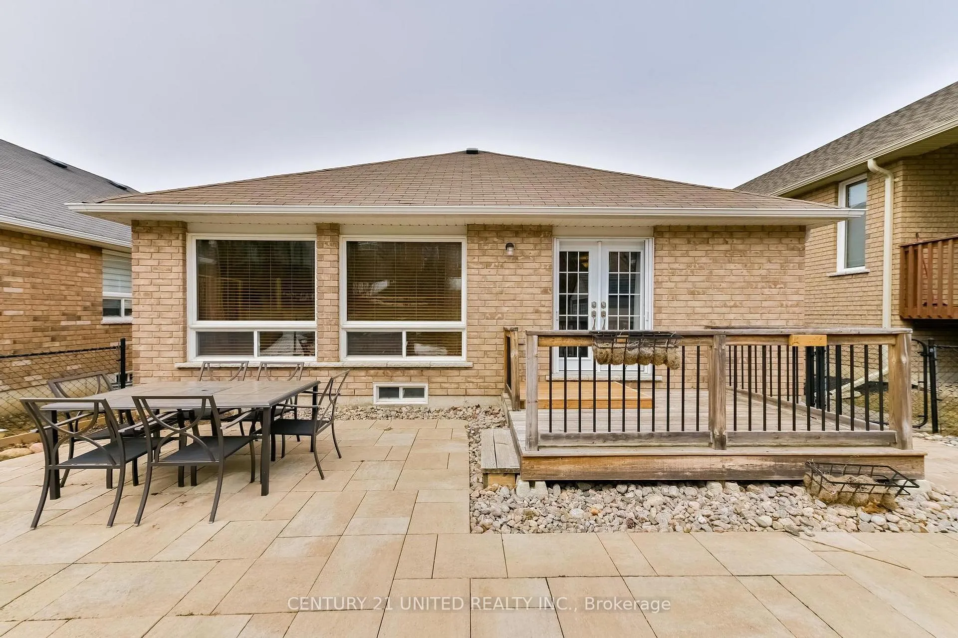 Photo 32 of 833 Bertrand Terrace, Peterborough, Monaghan Ward 2 — HOMEH