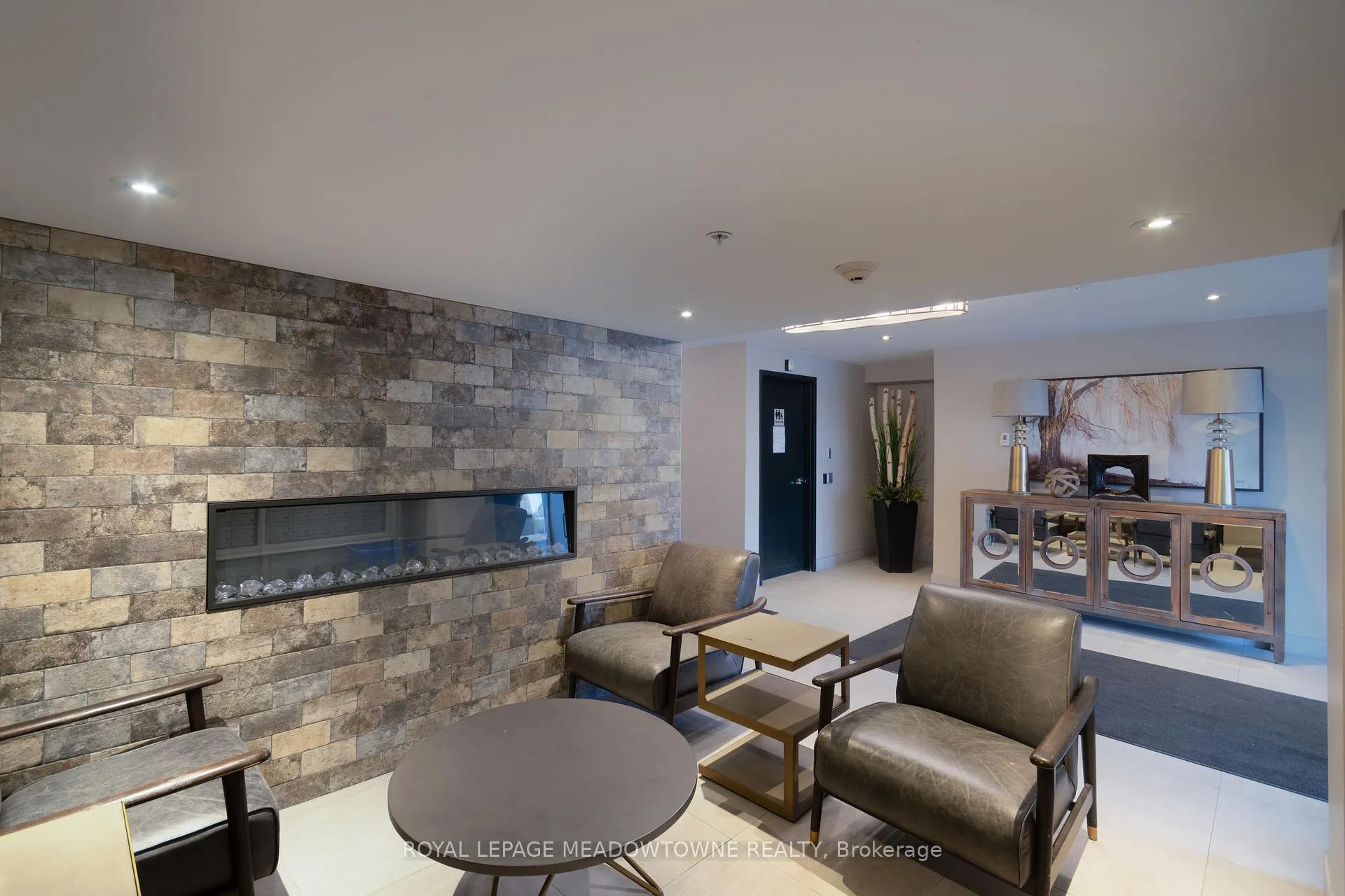 Photo 7 of Unit 324, 610 Farmstead Drive, Milton, Willmott — HOMEH