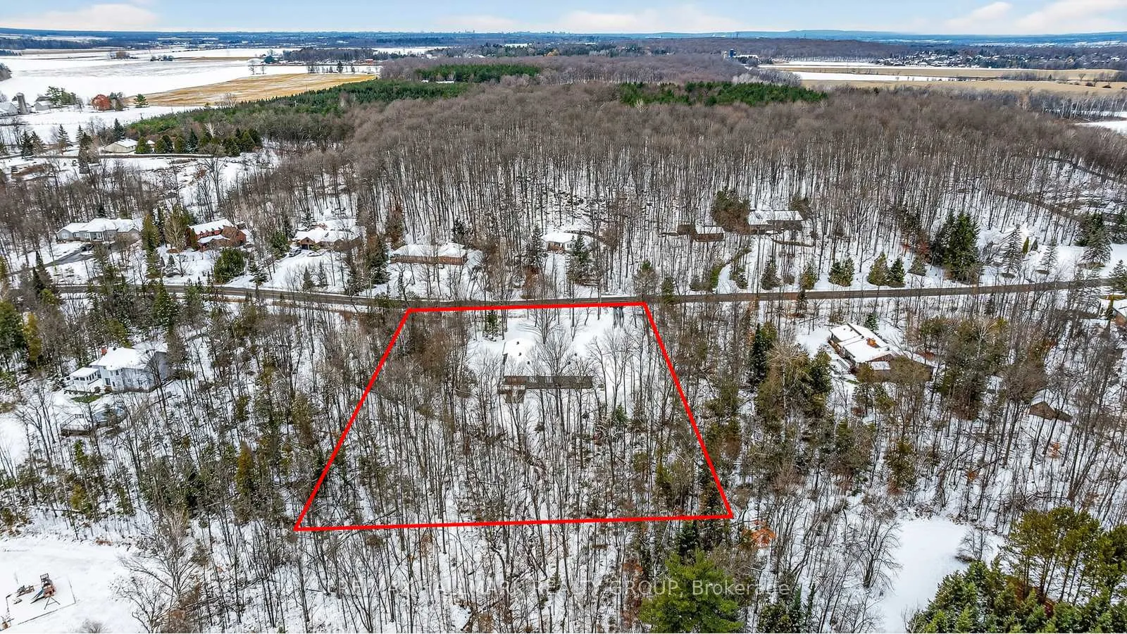 Photo 2 of 1625 Royal Orchard Drive, Ottawa, Cumberland Estates — HOMEH