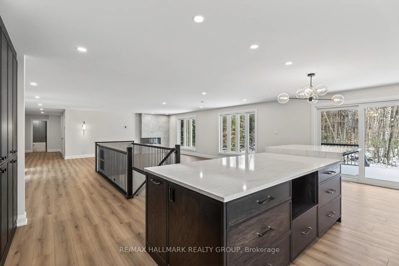 Photo 13 of 1625 Royal Orchard Drive, Ottawa, Cumberland Estates — HOMEH