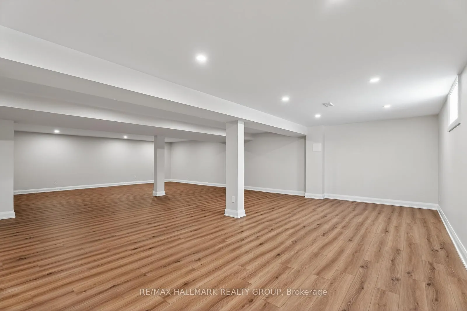 Photo 31 of 1625 Royal Orchard Drive, Ottawa, Cumberland Estates — HOMEH