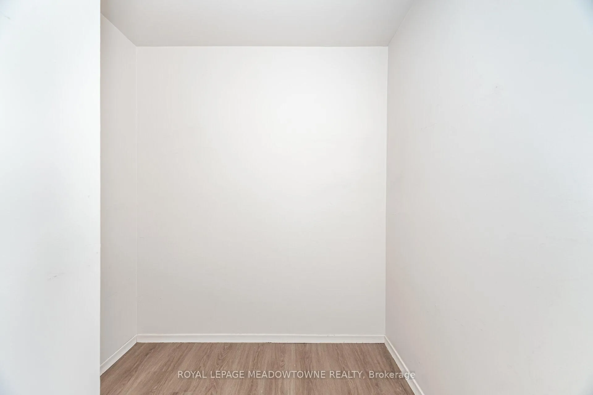 Photo 29 of Unit 804, 225 Harvard Place, Waterloo — HOMEH