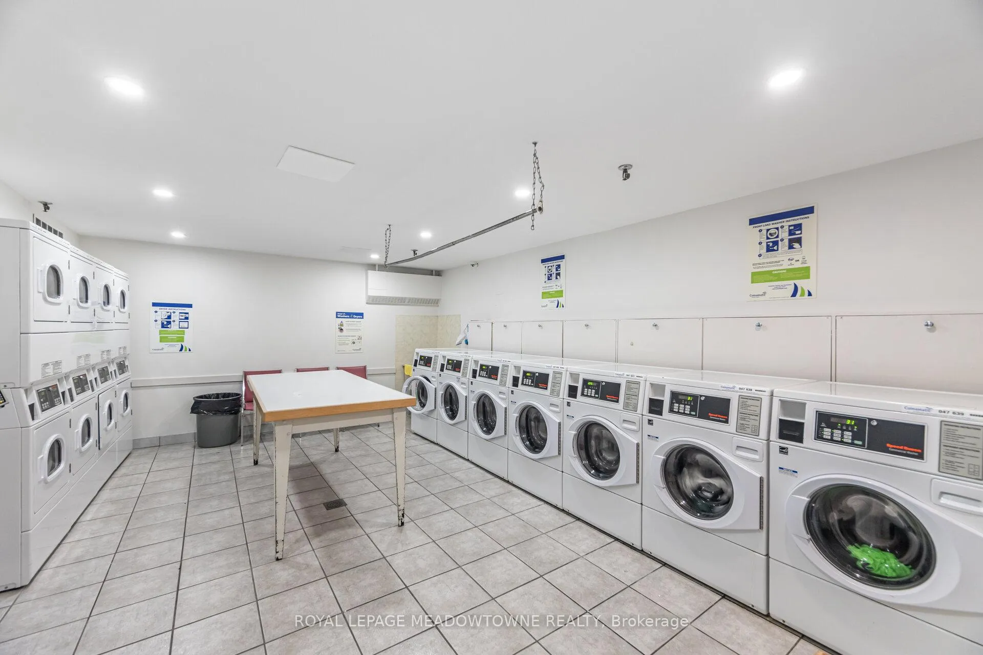 Photo 40 of Unit 804, 225 Harvard Place, Waterloo — HOMEH