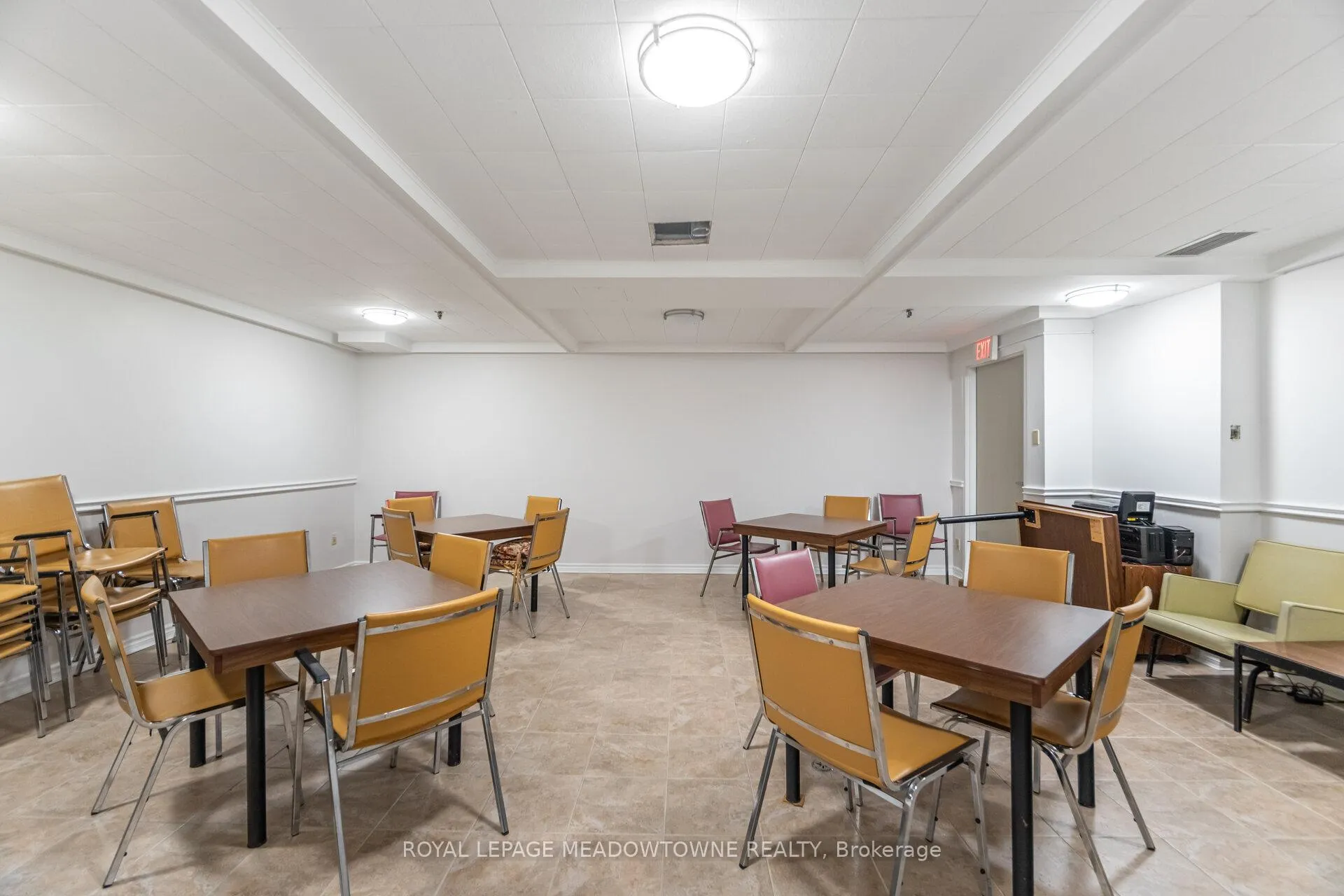 Photo 41 of Unit 804, 225 Harvard Place, Waterloo — HOMEH