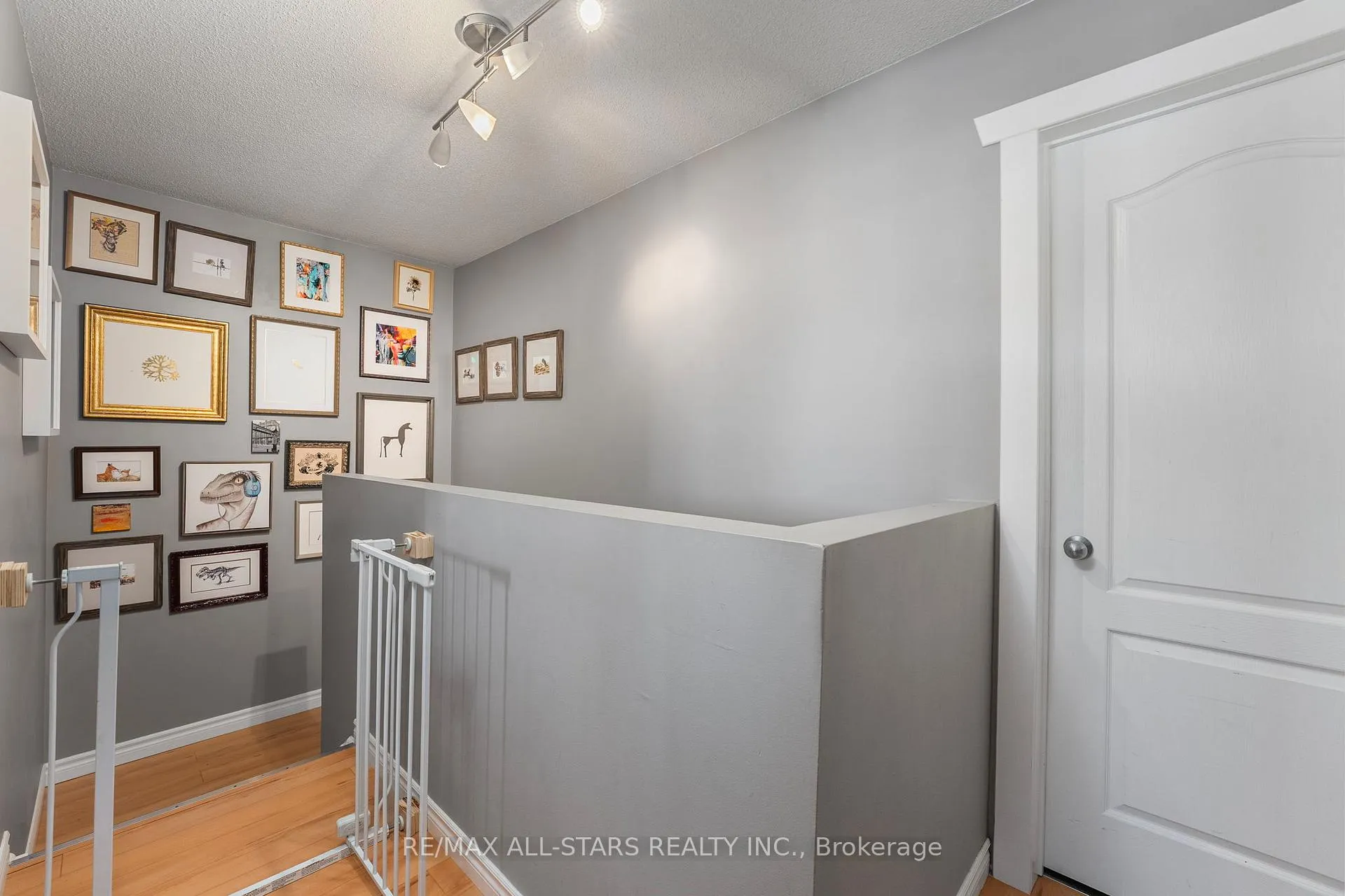 Photo 13 of Unit 36, 1 Testa Road, Uxbridge — HOMEH